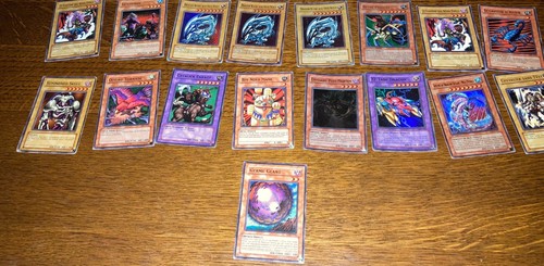 Lot cartes oh - yu,